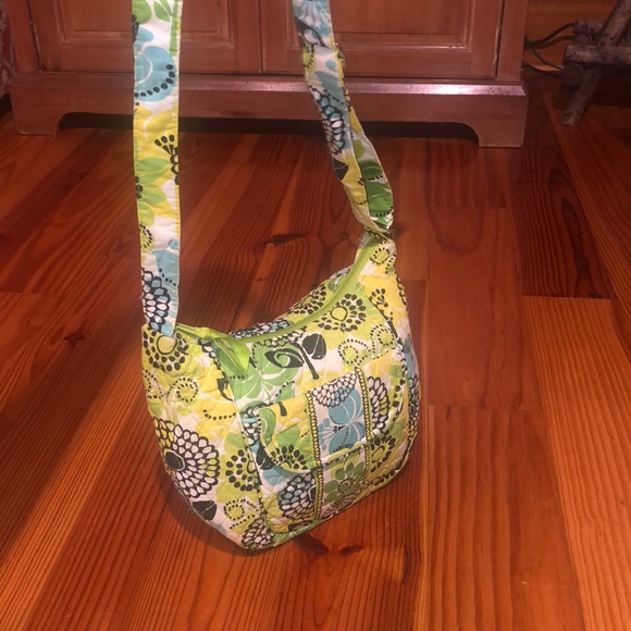 Vera Bradley Handbags - Vera Bradley purse. Colors blue green and white. Measures 9x7x3.5